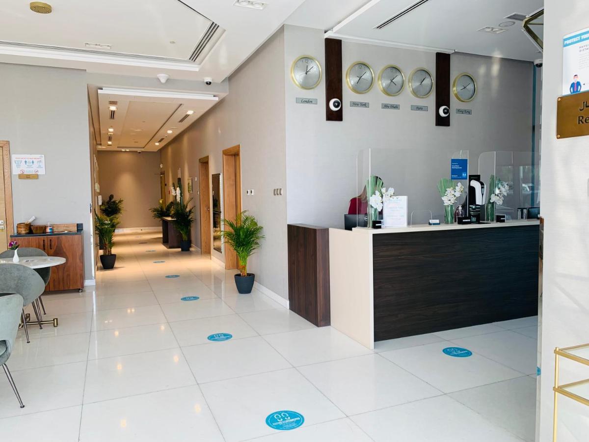 Saray Deluxe Hotel Apartments Abu Dhabi Buitenkant foto The interior of the clinic