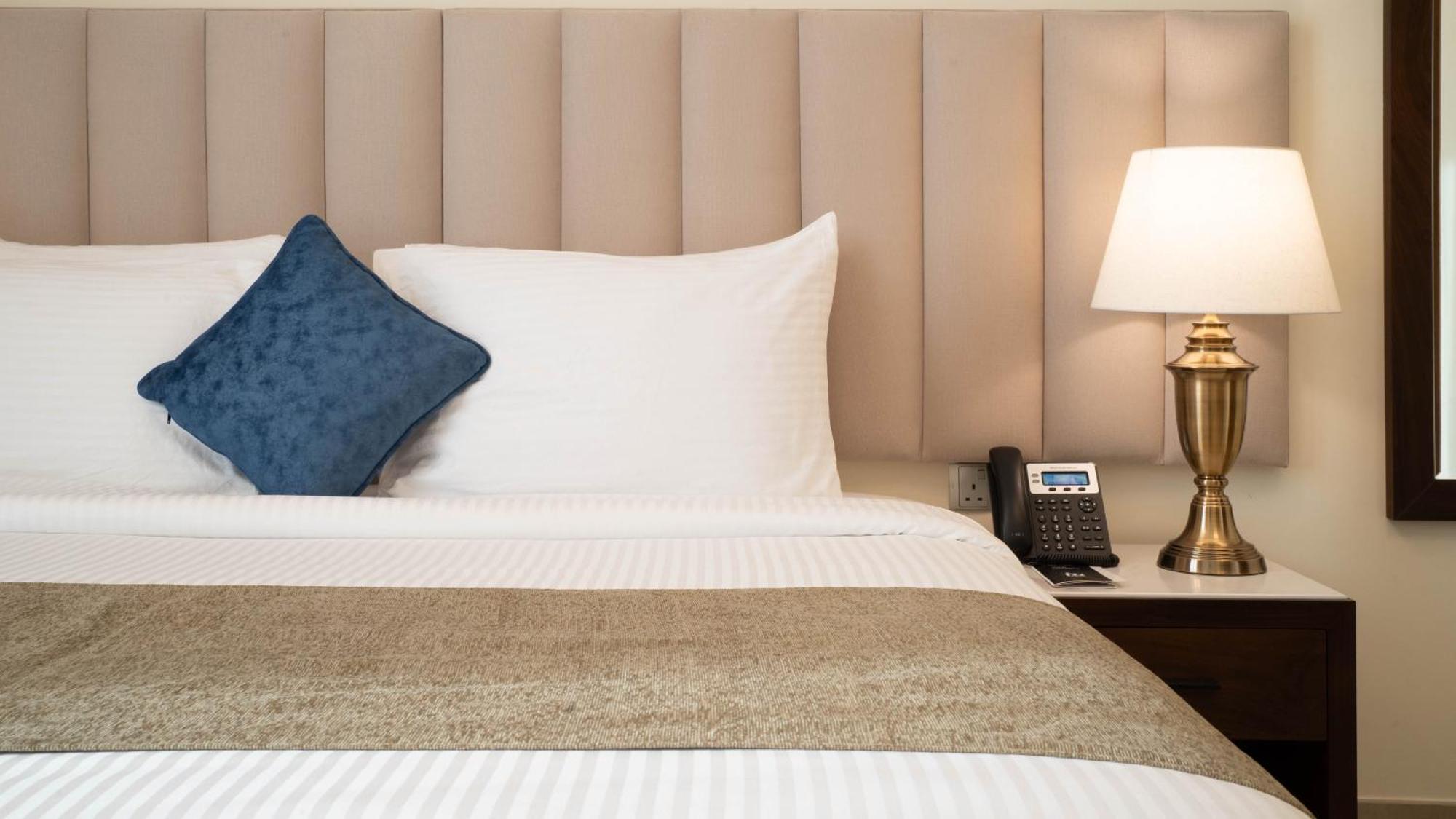 Saray Deluxe Hotel Apartments Abu Dhabi Buitenkant foto
